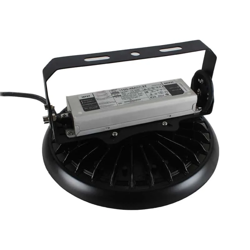 Przemysłowe oprawy LED 200 i 240 W, 24 V DC