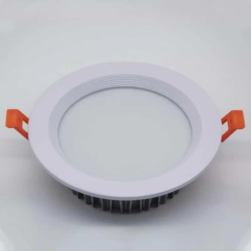 Wpuszczane oprawy downlight LED