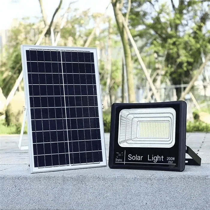 Naświetlacz solarny