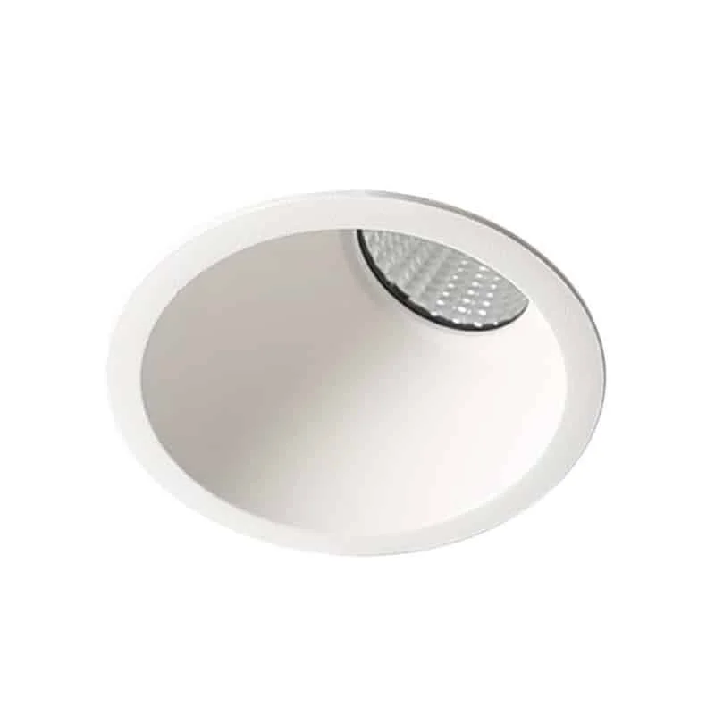 Stały downlight ze skośnym pierścieniem do ścian